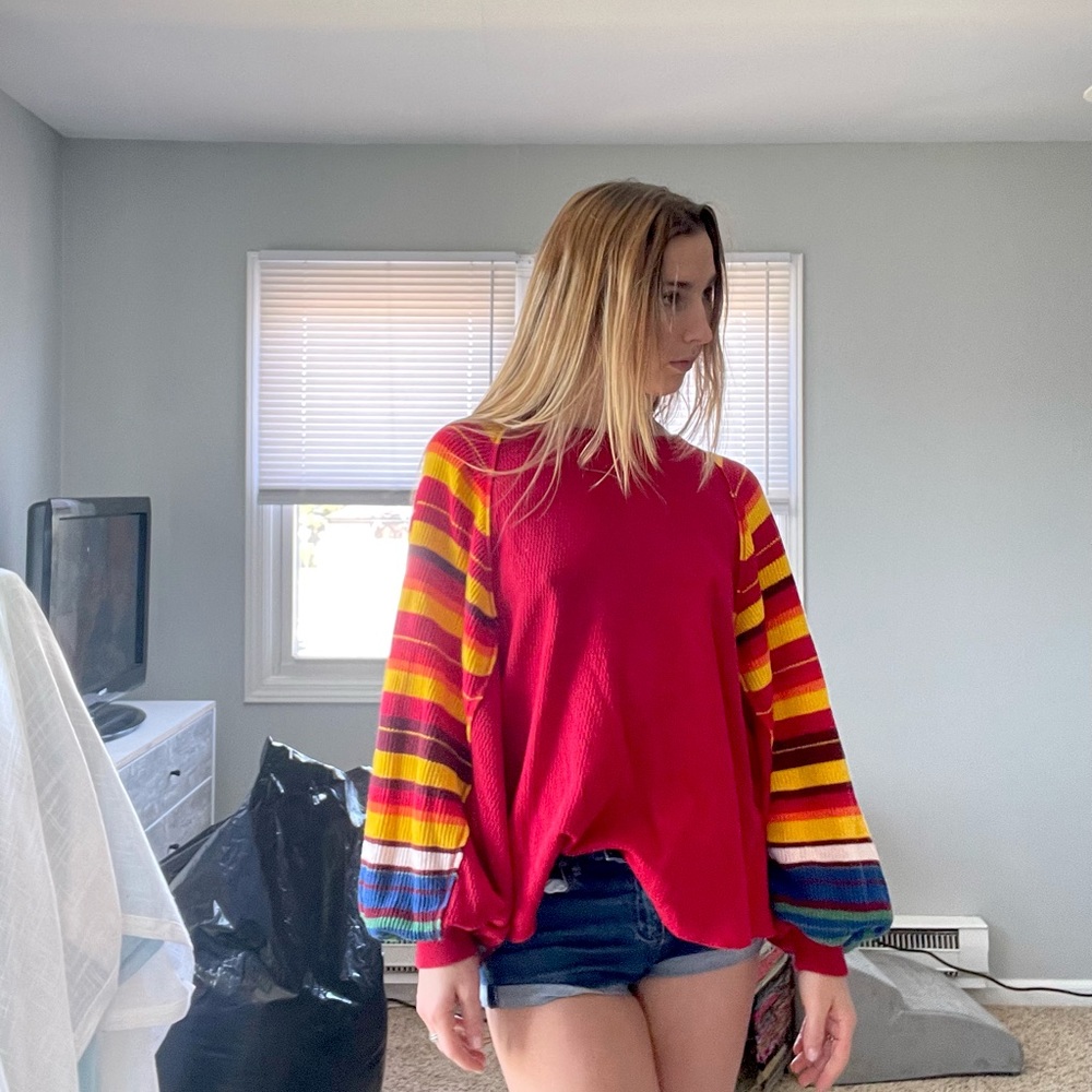 FREE PEOPLE. WE THE FREE. SIZE MEDIUM. WOMENS. RED MULTICOLOR STRIPED SWEATER.